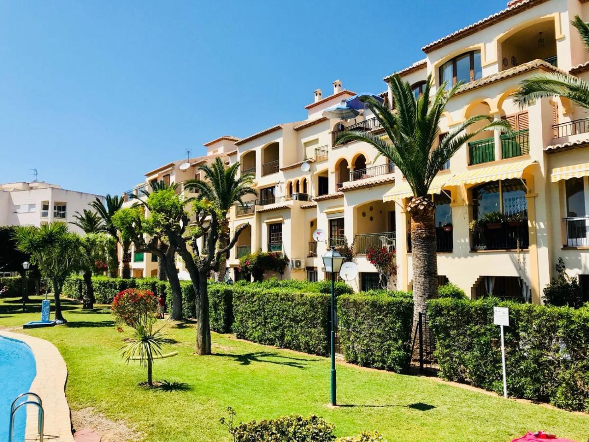 Bungavilla House In La Isla Jávea Eksteriør billede